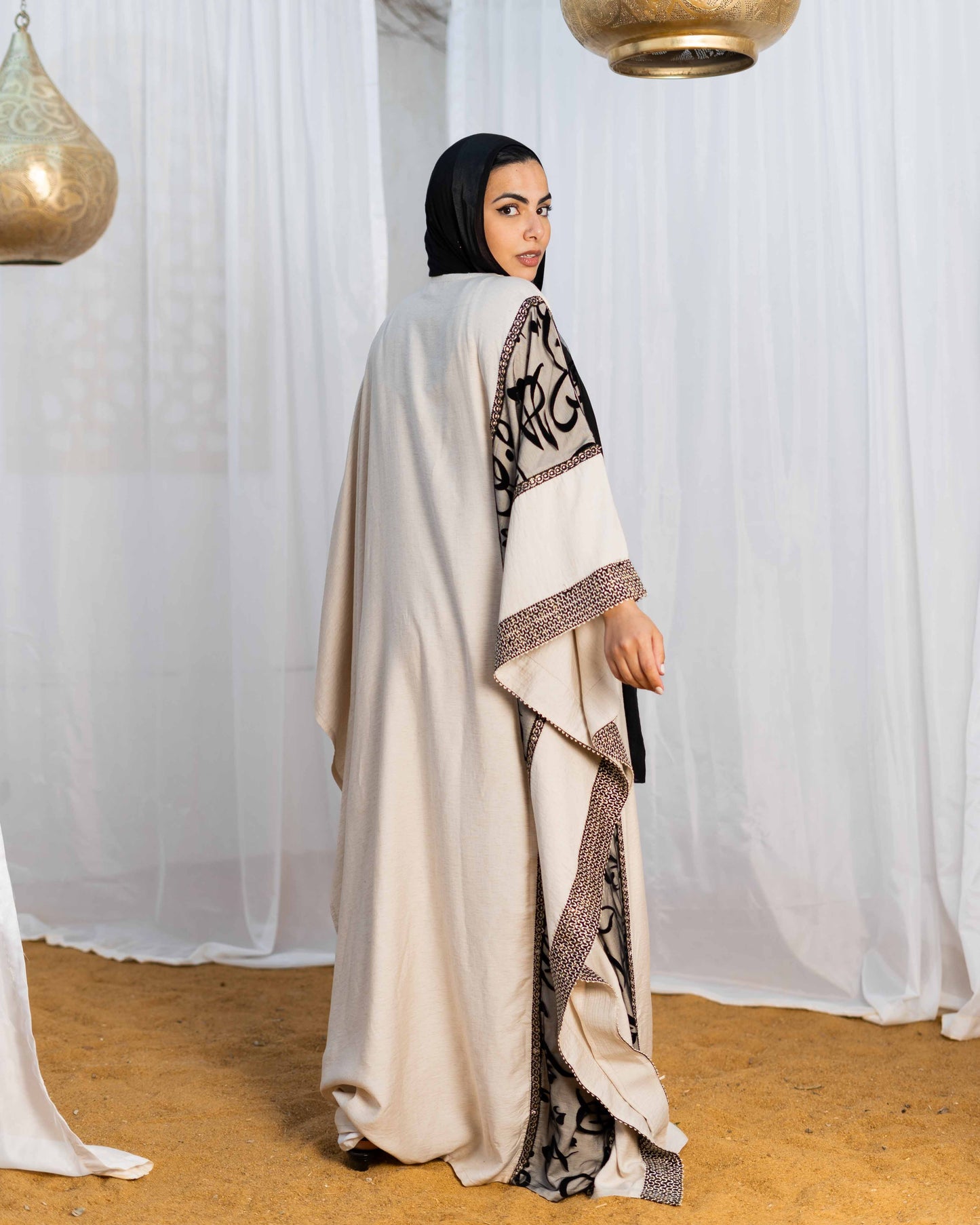Women - Ola Kaftan