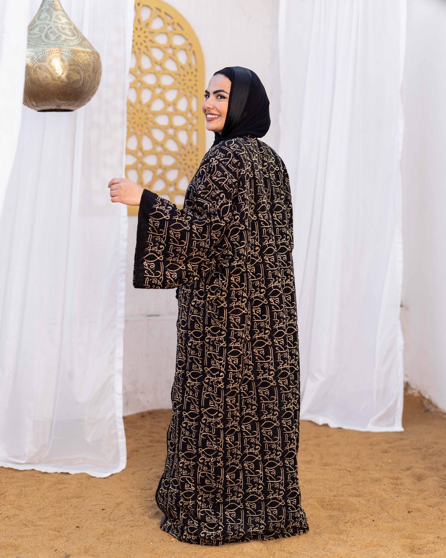 Kaftan in Black "Lela